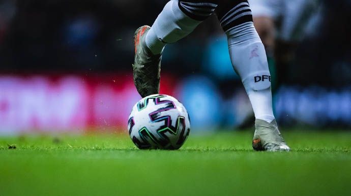 Enter the Fantasy Arena of Football Mythosrelics